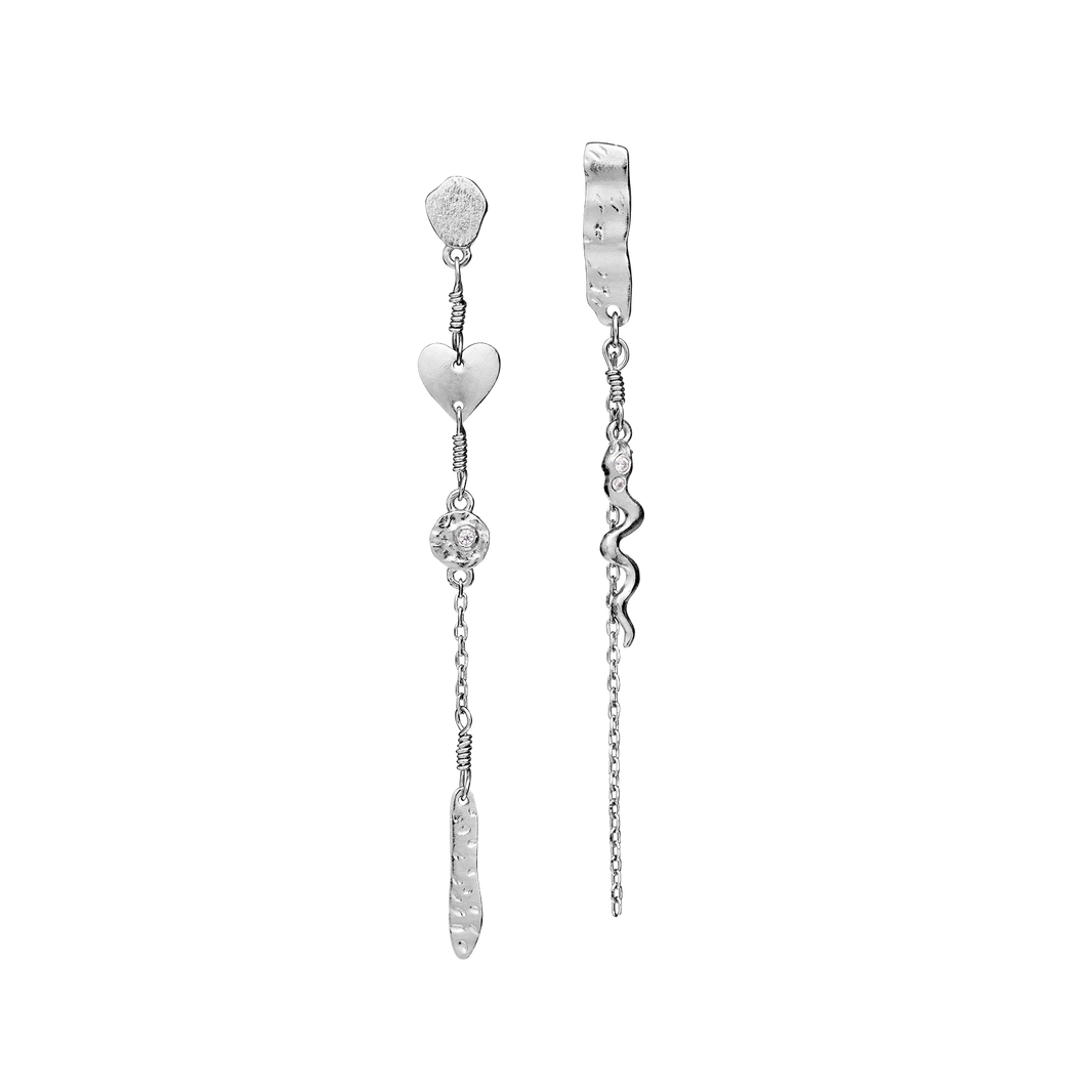 Delfine Earring